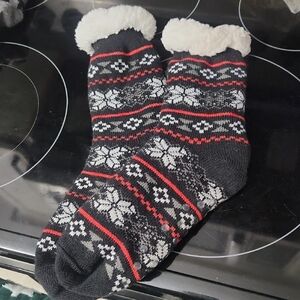 Festive Black and Red Knit Slipper Socks Size 6-10